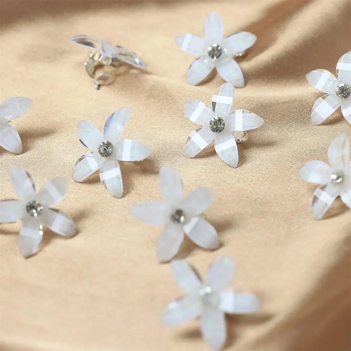 10PCS Braided Hair Clips Small Flower Hair Buttons Mini Claw Hairpins Everyday Styling Travel Accessories Gift