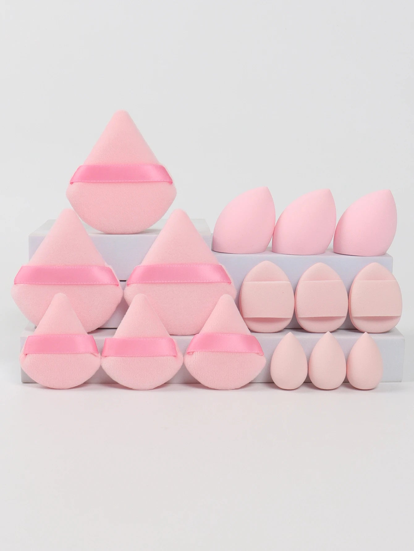 Multi Effect 15 Piece Set 3 Loose Powder Puffs&3 Mini Loose Powder Puffs&3 Medium-Sized Eggs&3 Mini Eggs&3 Air Cushions. Founda