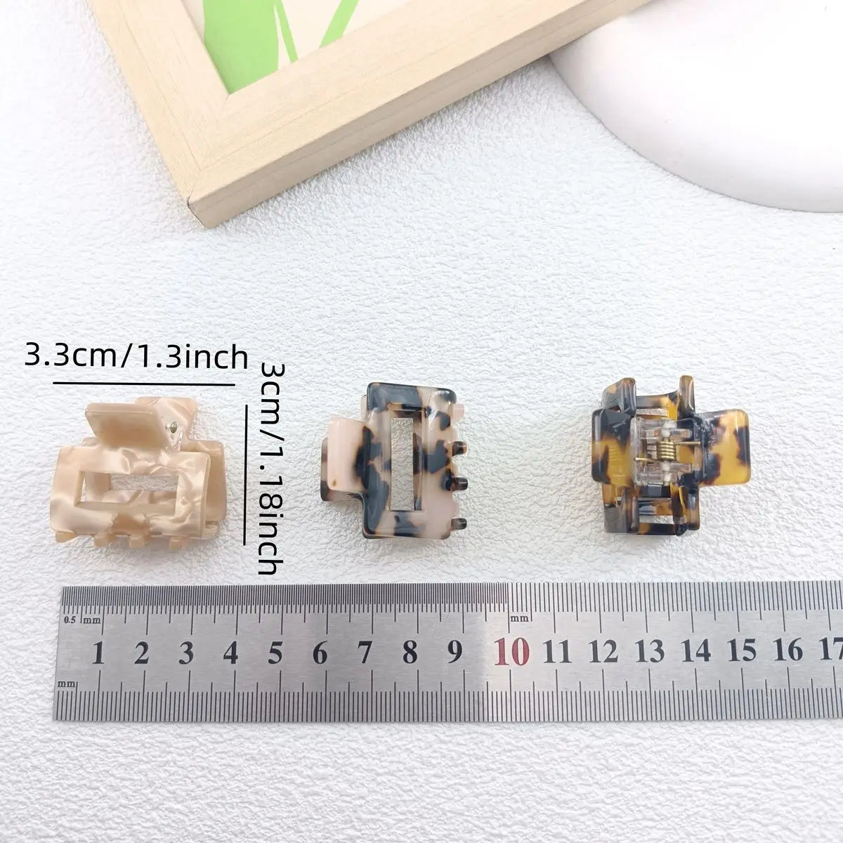 Mini 3.5cm Small Square Hollow Leopard Print Multi-color Checkerboard Clip Personality Simple Acrylic Small Claw Hairpines