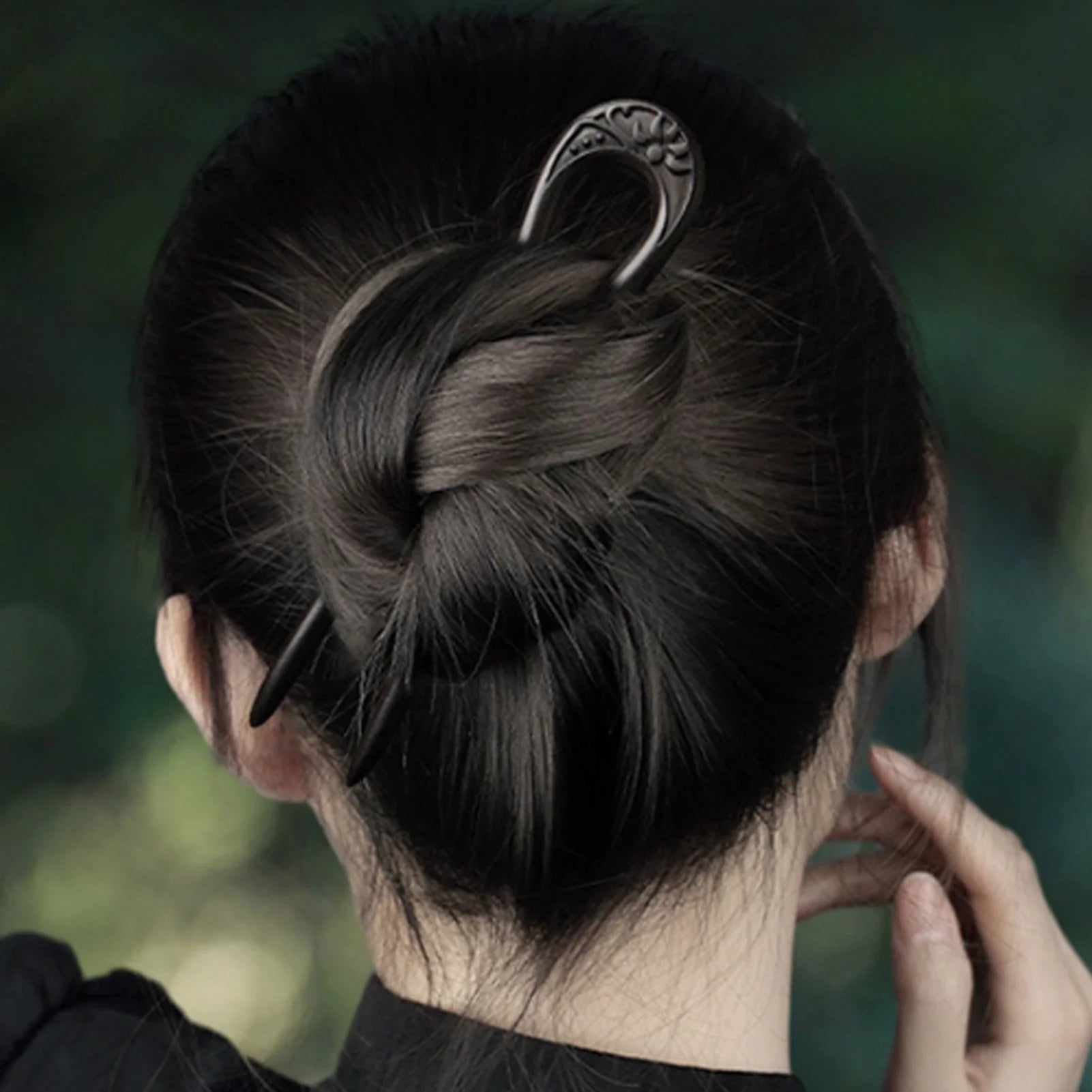 Handmade Wood Hair Pins and Clips Chinese Wooden Hair Sticks Forks U Shaped Hairpins Clips Retro Fashion Hairclips Headwear