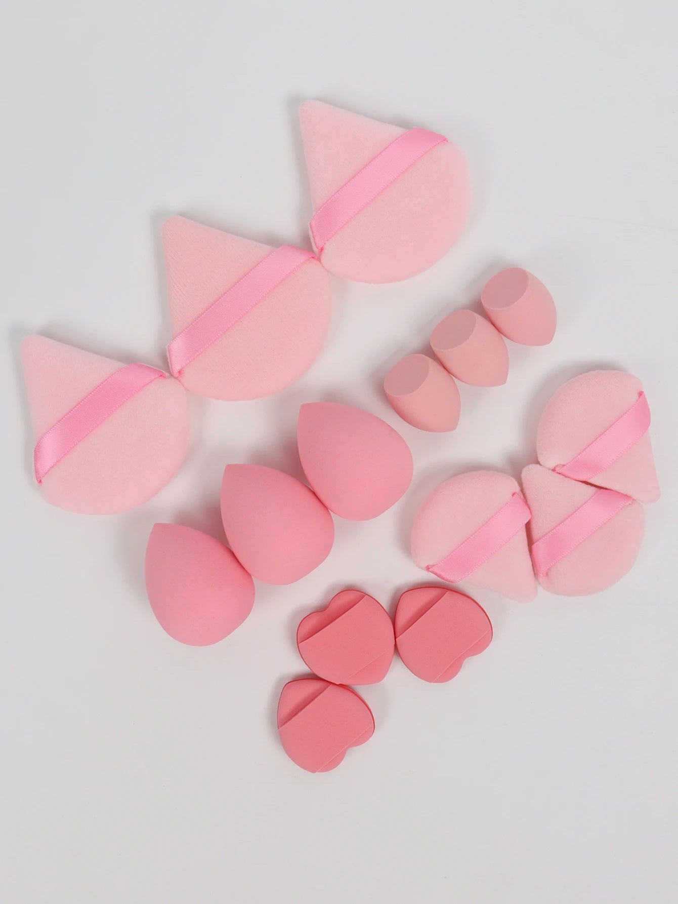 Multi Effect 15 Piece Set 3 Loose Powder Puffs&3 Mini Loose Powder Puffs&3 Medium-Sized Eggs&3 Mini Eggs&3 Air Cushions. Founda