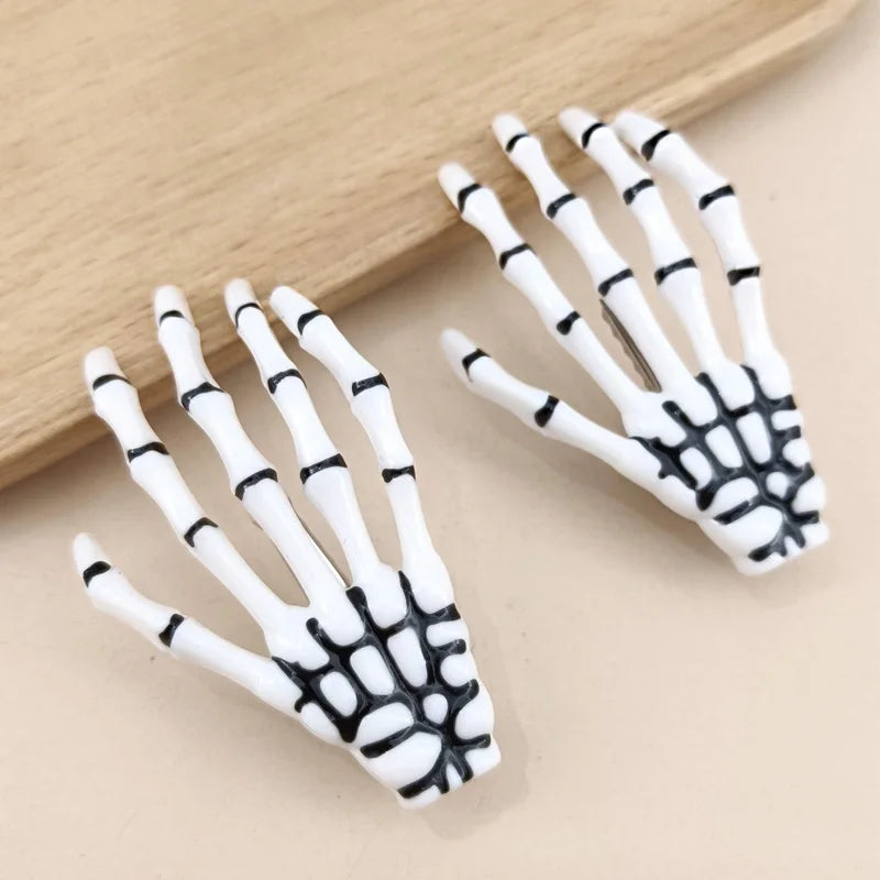 1/2Pcs New Creative Skull Hand Bone Hairpin Gripper Ghost Skeleton Hair Clips Hairclips Bone Claw Hair Accessories Gift Hairclip