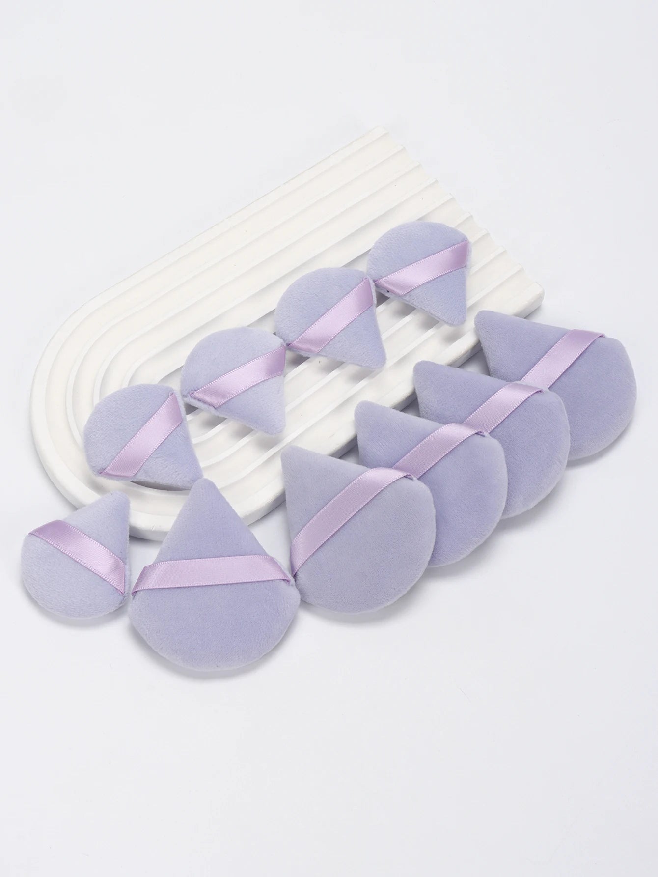 50 Pcs Large Triangular Powder Puff + 50 Pcs Mini Triangular Powder Puff, Makeup Set, Ensuring Even Makeup Application.