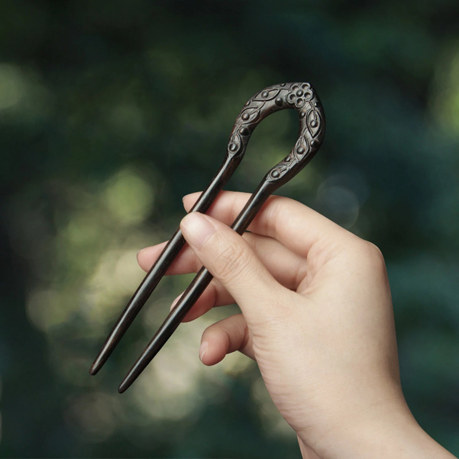Handmade Wood Hair Pins and Clips Chinese Wooden Hair Sticks Forks U Shaped Hairpins Clips Retro Fashion Hairclips Headwear